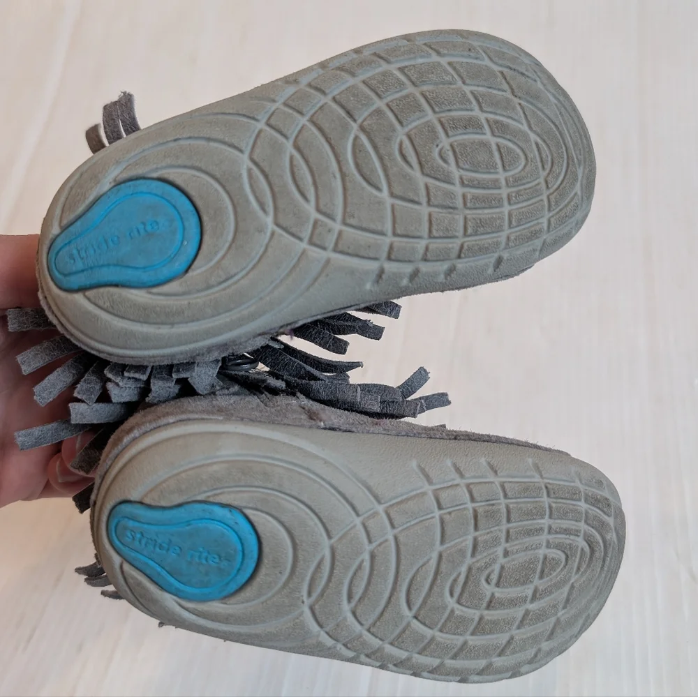 STRIDE RITE Tasha Gray Suede Fringe Moccasin Boots Baby Walker Shoes Size 6